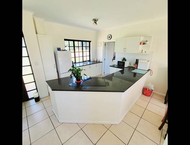 3 BEDROOM GATED ESTATE SOLD IN CLIFTON HILL ESTATE